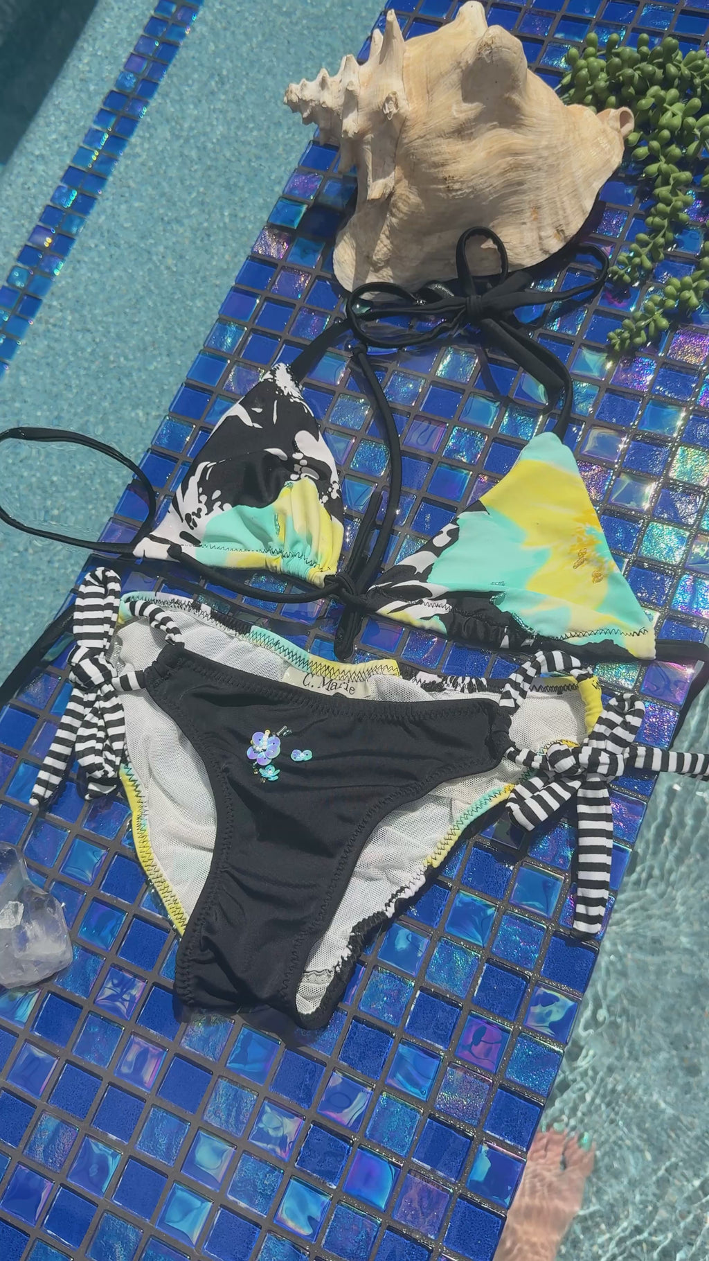 Astrid Bikini